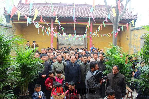 李氏家族祭祖